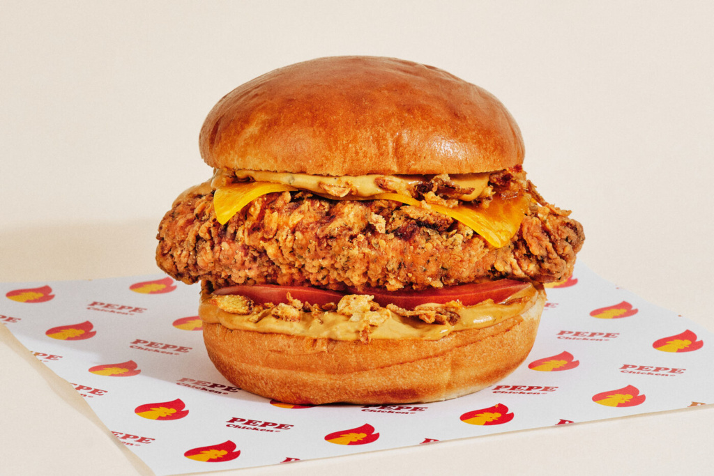 Photo d’illustration : burger au poulet frit croustillant Pepe Chicken